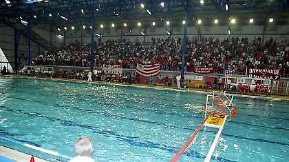 Κανονικά φίλαθλοι στο ντέρμπι του πόλο