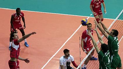 Όλα τα βλέμματα στου Ρέντη