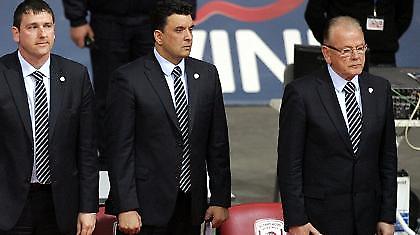 Αγγέλου: «Το πρόβλημα είναι σε μας»