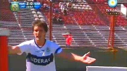 Σκελότο vs κάμεραμαν (video)