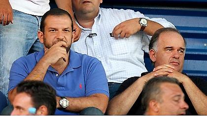 Έρχεται… ψαλίδι