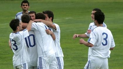 Νίκη για τους Νέους