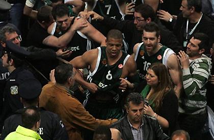 Ταβάνι του μόνο ο ουρανός!