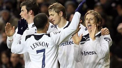 Διαψεύδει η Τότεναμ