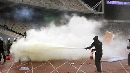 2011... βήματα πίσω! Πιάνουμε πάτο;