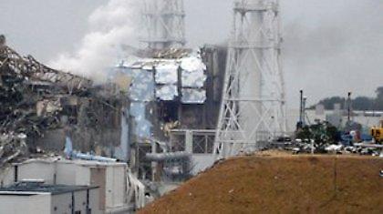 Αγώνας δρόμου για τη διαρροή ραδιενεργού νερού στη Φουκουσίμα