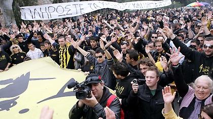 «Πληρώστε και… δρόμο»!