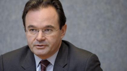 Πρόσθετα μέτρα οκτώ δισ. ευρώ φέρνει το κρυφό έλλειμμα