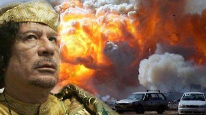 «Αναζητεί λύση»... βομβαρδίζοντας ο Καντάφι!