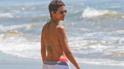 Φωτιά από σέξι κορμιά στο Μαλιμπού!