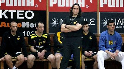 Παραμένει ο Αρβανίτης