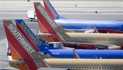 Ρωγμή βάζει στο μικροσκόπιο τα Boeing 737