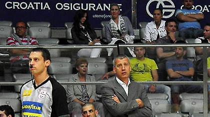 Προπονητής της χρονιάς ο Πέτροβιτς