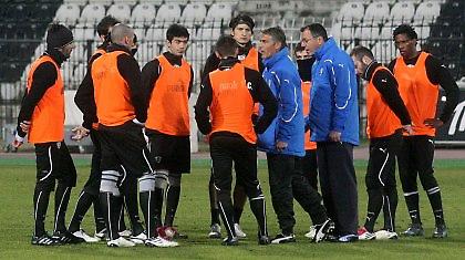 «Δεν πρέπει να χαλαρώσουμε»