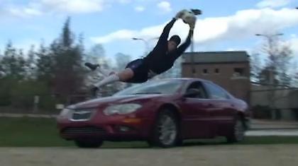 Ο γκολκίπερ «διαβήτης» ξαναχτυπά! (video)