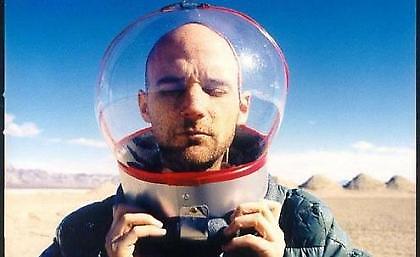 Το νέο single του Moby