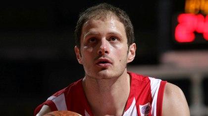 Νεστέροβιτς: «Να βρούμε τον καλό μας εαυτό»