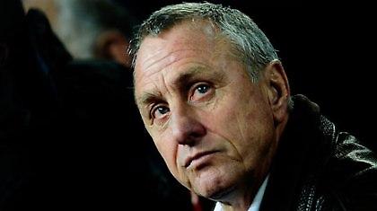 Κρόιφ: «Εκατό χιλιάδες φορές μεγαλύτερη»