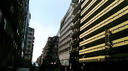 Εγκλωβισμένοι στο φλεγόμενο ξενοδοχείο