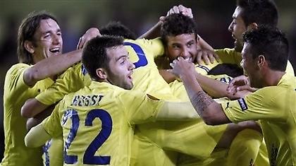 Και τα υποβρύχια πετάνε!