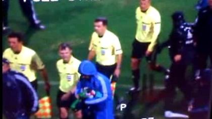 Κλωτσιά στον διαιτητή για τον Σεφτσένκο (video)