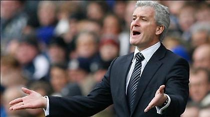 Χιουζ: «Δεν είναι τυχερή η Γιουνάιτεντ»