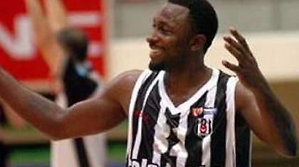 Νίκη Μπεσίκτας με τριπλ νταμπλ Τσάτμαν