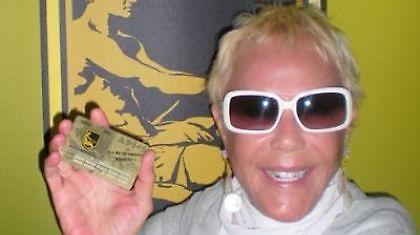 Μέλος της Λέσχης Φίλων Άρη η Ζωή Λάσκαρη!