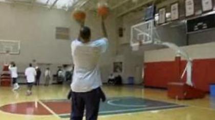 Δυο ταυτόχρονα τρίποντα (Video)