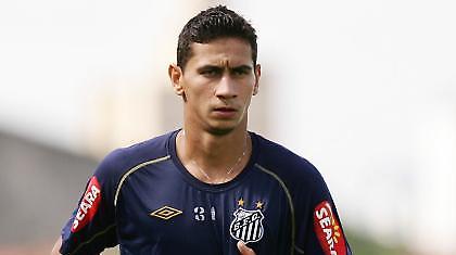 Καταγγέλλει Μίλαν και Ιντερ η Σάντος