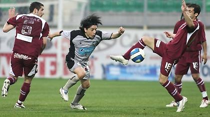 Στην Ελλάδα… τα’ βαζε αυτά! (video)