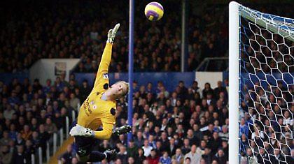 Μνήμες «πολίτικες» θέλει ο Χαρτ