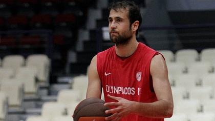 Γλυνιαδάκης: «Μεγάλη απώλεια ο Νεστέροβιτς»