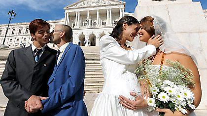 Άκυροι τελικά οι γάμοι των ομοφύλων στην Τήλο!