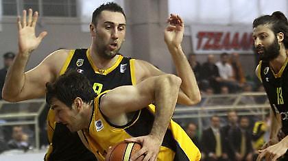 Στο χείλος του γκρεμού η ΑΕΚ!