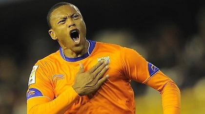 Αναδύθηκε το «κτήνος» από μέσα του