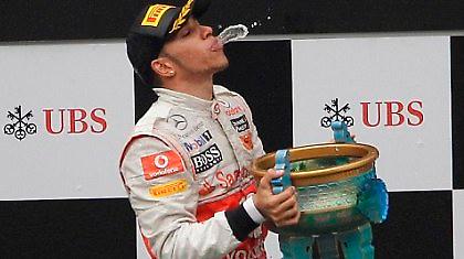 ''Έσπασε'' το ρόδι ο Χάμιλτον!