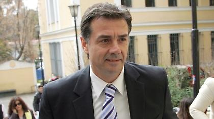 Βασάρας: «Η γυναίκα μου δεν έχει καμία σχέση»