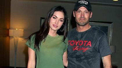 «Καυτή» εμφάνιση με σορτς για τη Megan Fox