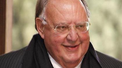 «Τζιτζίκια οι Έλληνες, μυρμήγκια οι Τούρκοι…»