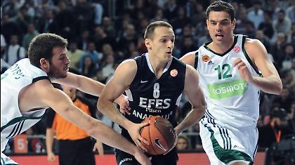 Πως ο Ρακόσεβιτς… στέλνει την κούπα στο «τριφύλλι»