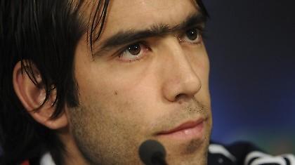 O Nτελγκάδο, ο «Γιόβα» και οι… βόμβες!