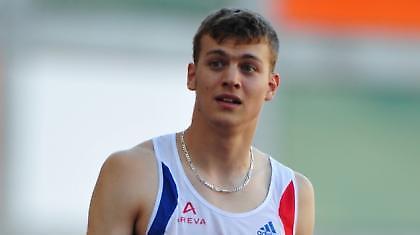 Παρών και ο Λεμέτρ