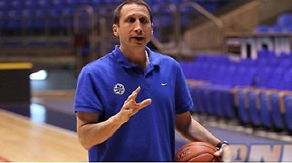 Mπλατ: «Σαν τον Άτλαντα ο Σοφοκλής»