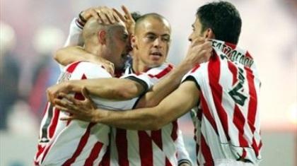 Του πάει η μέρα του Ολυμπιακού! (videos)