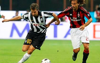 Στενό μαρκάρισμα στον Πίρλο η «Κυρία»