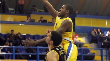 «Πέταξε» στα πλέι-οφ