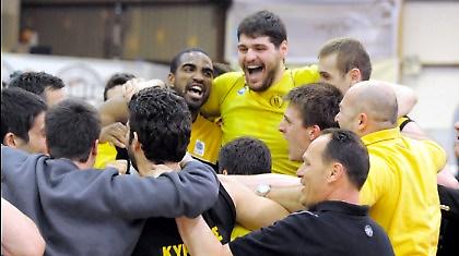 «Κολοσσιαία» παραμονή