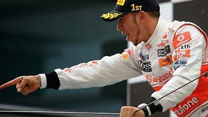 Προειδοποιεί ο Χάμιλτον!