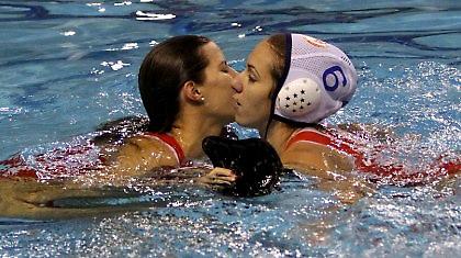 Κορίτσαροι!